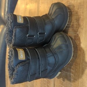 Cat & Jack Black Boots - Toddler 6